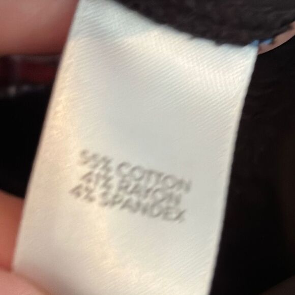 J. Jill Women’s Cropped Pants size 6 Black Red Tartan Plaid Premium Bi-Stretch - Picture 7 of 8